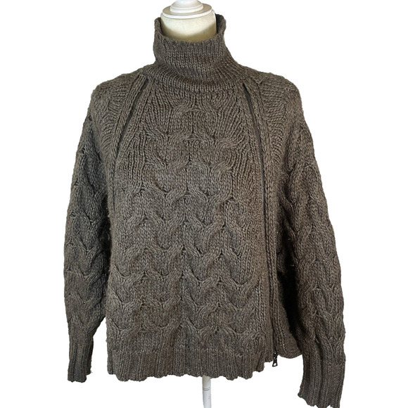 Free People Women Size XS Brown Dolman Sleeve Oversized Fuzzy Sweater w/ Zippers - Picture 1 of 12